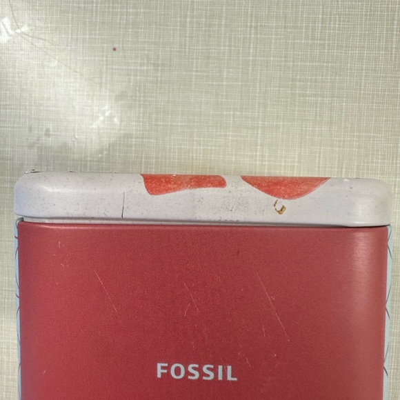 Women's White Fossil Watch Silver Steel Rim Diamonds Design - Picture 3 of 3